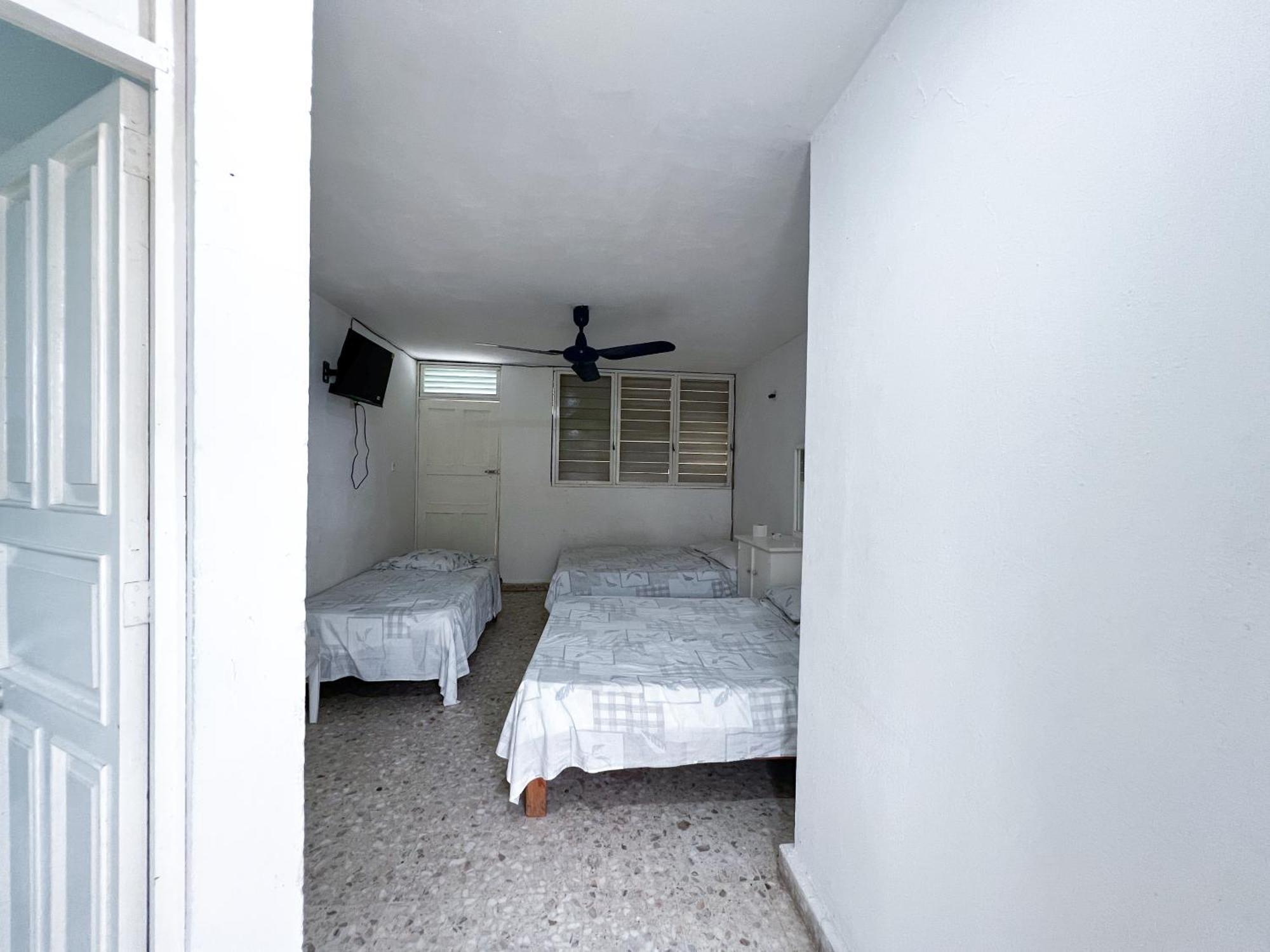 Casa De Huespedes Walton Otel Akapulko Dış mekan fotoğraf