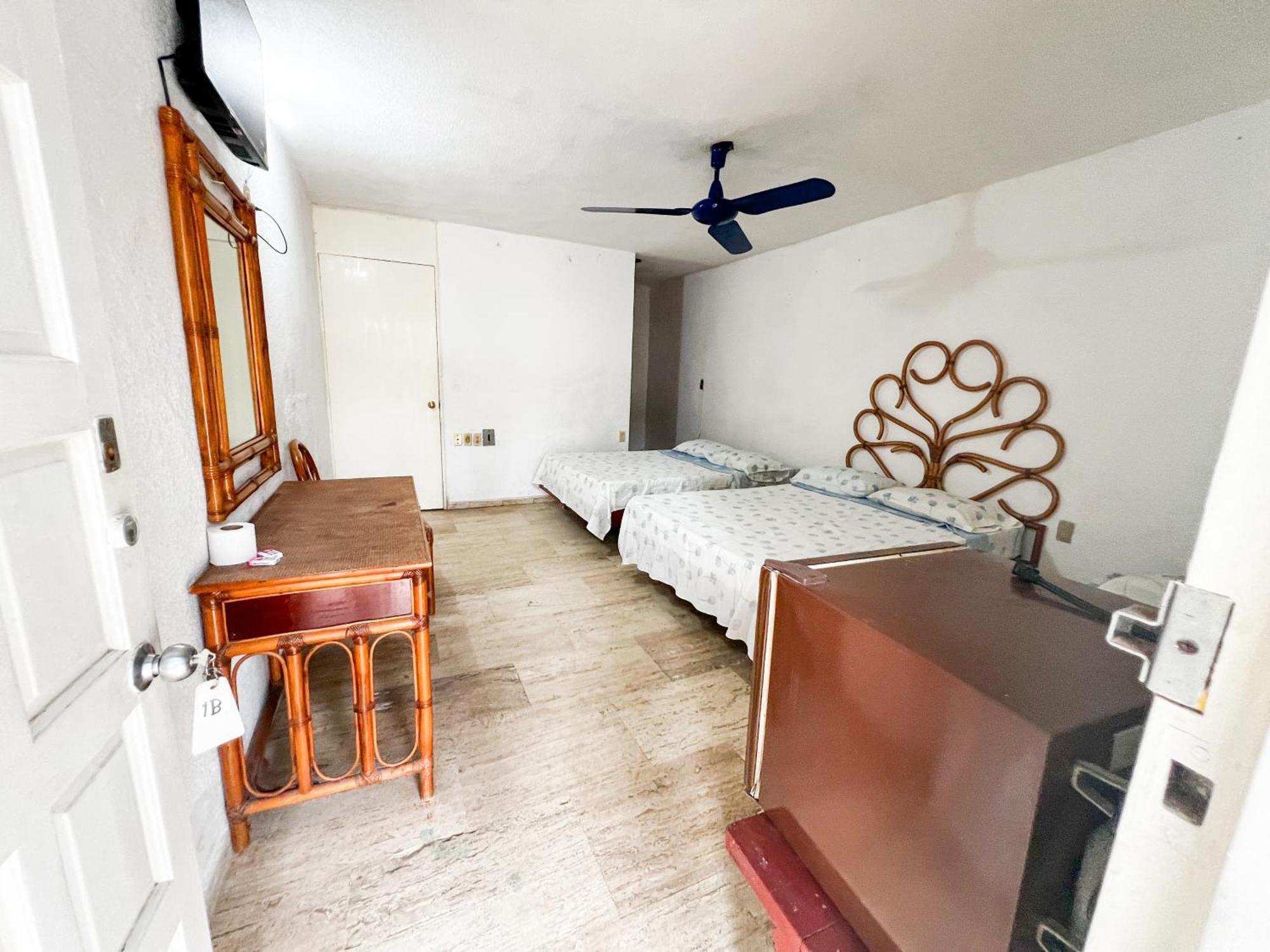 Casa De Huespedes Walton Otel Akapulko Dış mekan fotoğraf