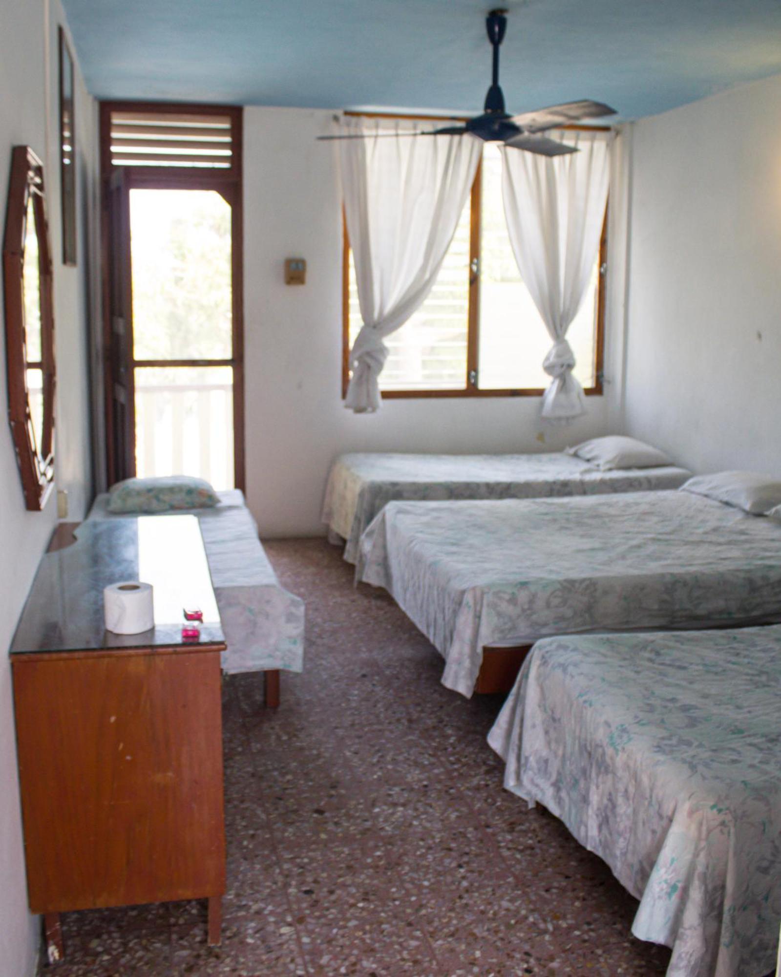 Casa De Huespedes Walton Otel Akapulko Dış mekan fotoğraf
